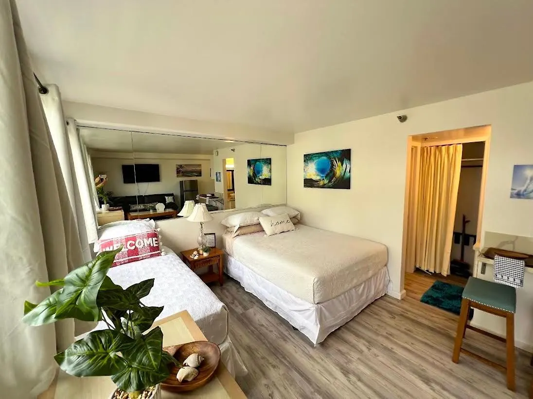 Aparthotel Aqua Aloha Surf Waikiki 3*,